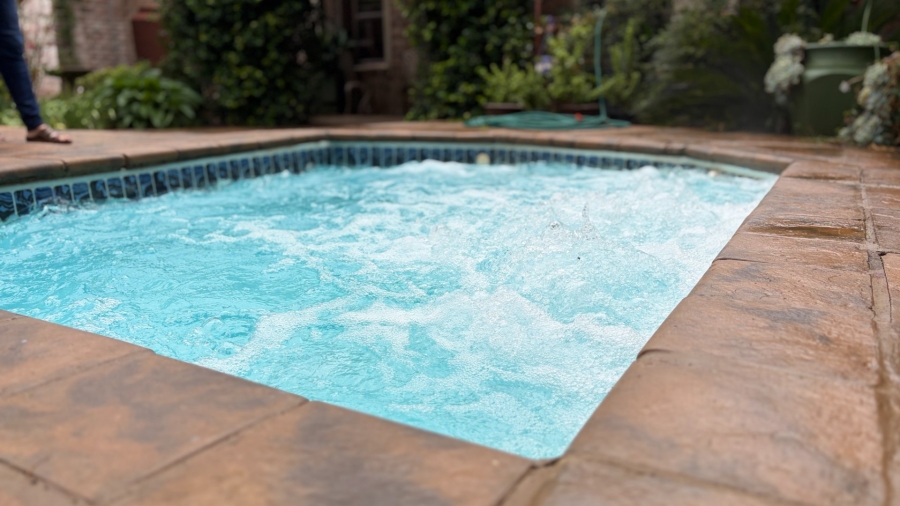 4 Bedroom Property for Sale in Viljoenskroon Rural Free State